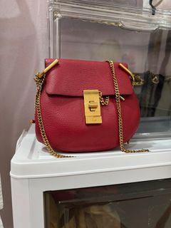 (Category: ) located in . Submitted by imanina95 (Listing ID 1423024858, Image 1). Description: .