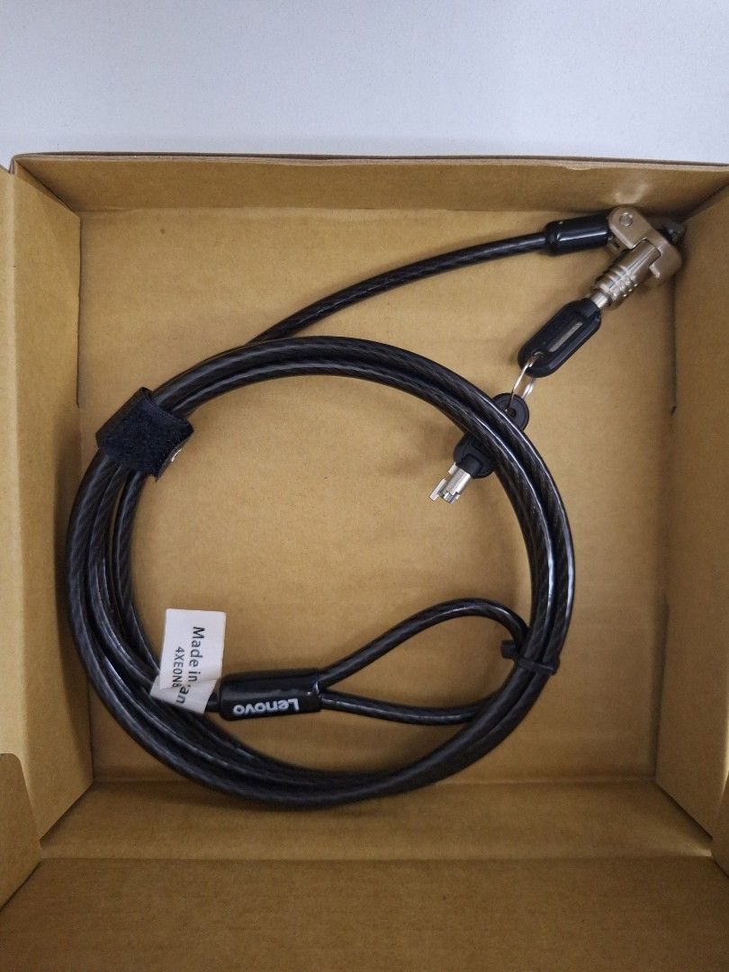 Computer cable lock (Category: Other Accessories) located in Kuala Lumpur. Submitted by jivylin (Listing ID 1422993144, Image 3). Description: Plug into your computer and have it cable locked to your desk when you're in public area for safety I guess? Brand new and unopened, have two of them, one is Kensington brand another is Targus brand. Rm 15 each. Let Targus brand only. Can choose to self pick up, delivery or meet up.