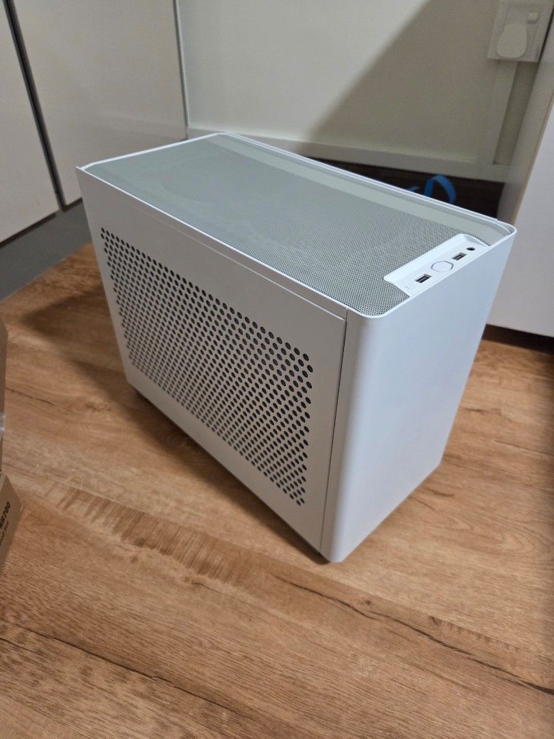 Cooler Master NR200 White - Mini-ITX Case441563443071569921
