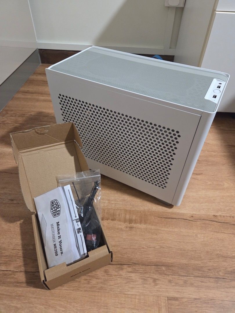Cooler Master NR200 White - Mini-ITX Case441563443071569920