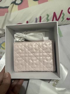 （分類：）位於 。 由 joanne0913 提交（商品編號 1423058231，圖片 1）。簡介： 。