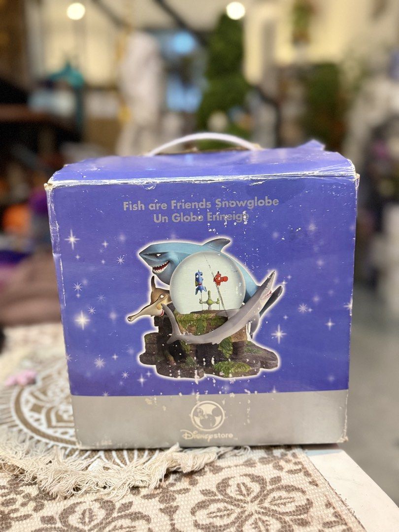 Disney Pixar Finding Nemo Snow Globe (Category: Figurines & Statues) located in Manila. Submitted by blueseamarketing (Listing ID 1423019966, Image 1). Description: .