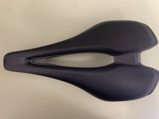 （分類：）位於 。 由 sherlock329 提交（商品編號 1422978003，圖片 1）。簡介： 。
