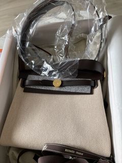 （分類：）位於 。 由 byebyesell 提交（商品編號 1423043180，圖片 1）。簡介： 。