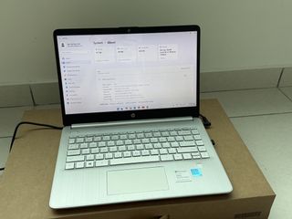 hp-laptop-with-intel-core-i5-processor-computers-tech-laptops