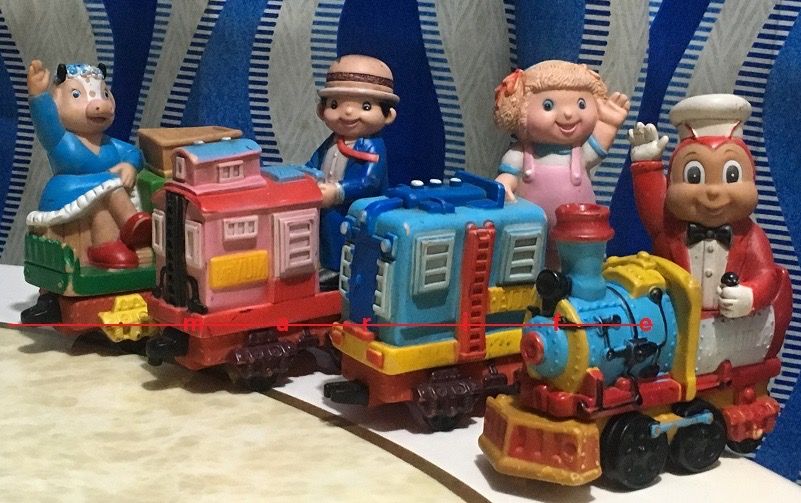 Jollibee Train Set Collectibles & Jollibee TMNT sharpener RARE Funko ...