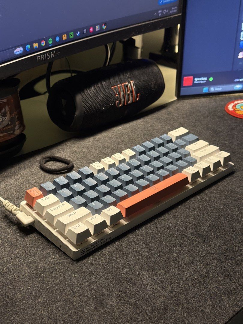 Mechanical keyboard464107837274214400