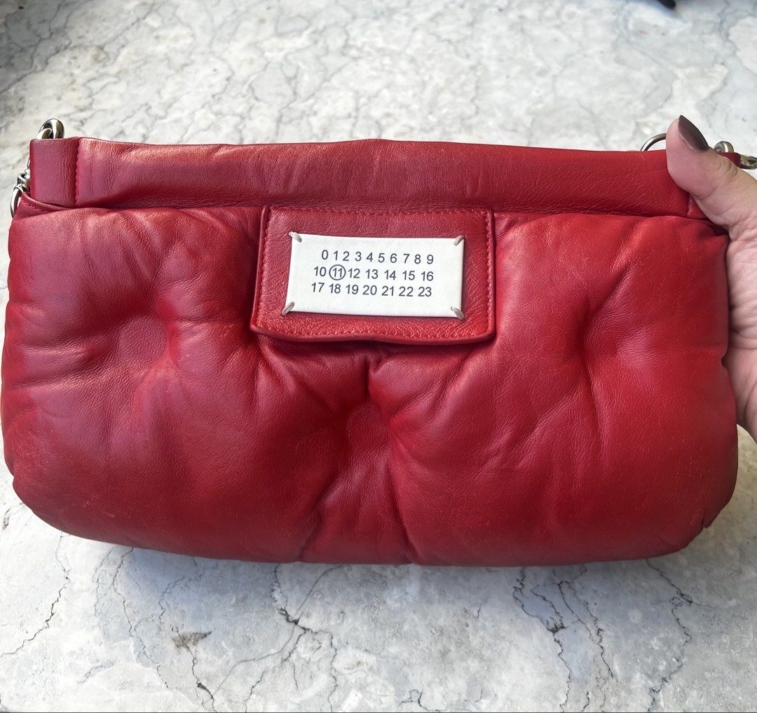 Maison Margiela bag (Category: Luxury Bags & Wallets) located in Valenzuela. Submitted by dianzskiyo (Listing ID 1423014474, Image 1). Description: 📍SELF - AUTHENTICATION📍 Preloved Maison Martin Margiela Red Quilted Leather bag 📍 what you see is what you get 📍 Managed ur expectation - this is preloved 📍 Slightly negotiable 📍 All details were already posted (pls check photos para iwas sa redundant na tanong 😉) 📍 Color may vary due to light