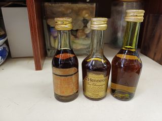 （分類：）位於 。 由 kflam152000 提交（商品編號 1422968399，圖片 1）。簡介： 。