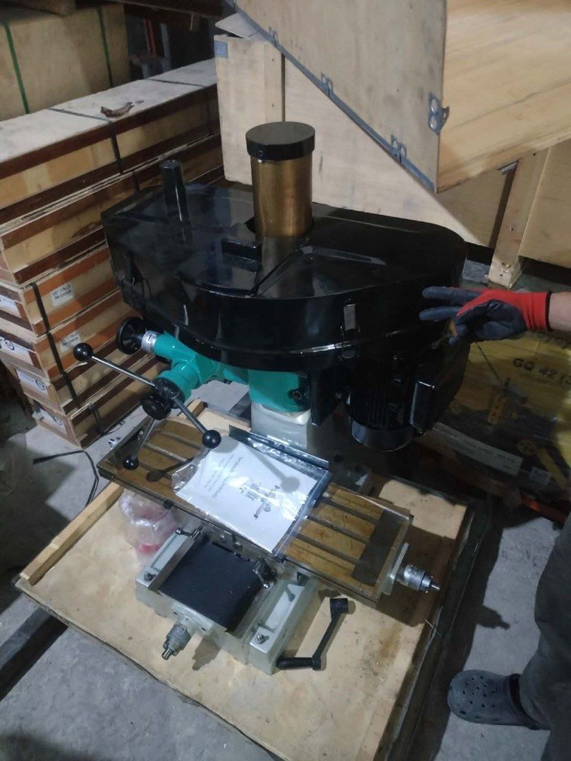 Milling Drilling Machine (Category: Construction Tools & Equipment) located in Manila. Submitted by joeyroque09 (Listing ID 1422999597, Image 2). Description: Dilling machine.
