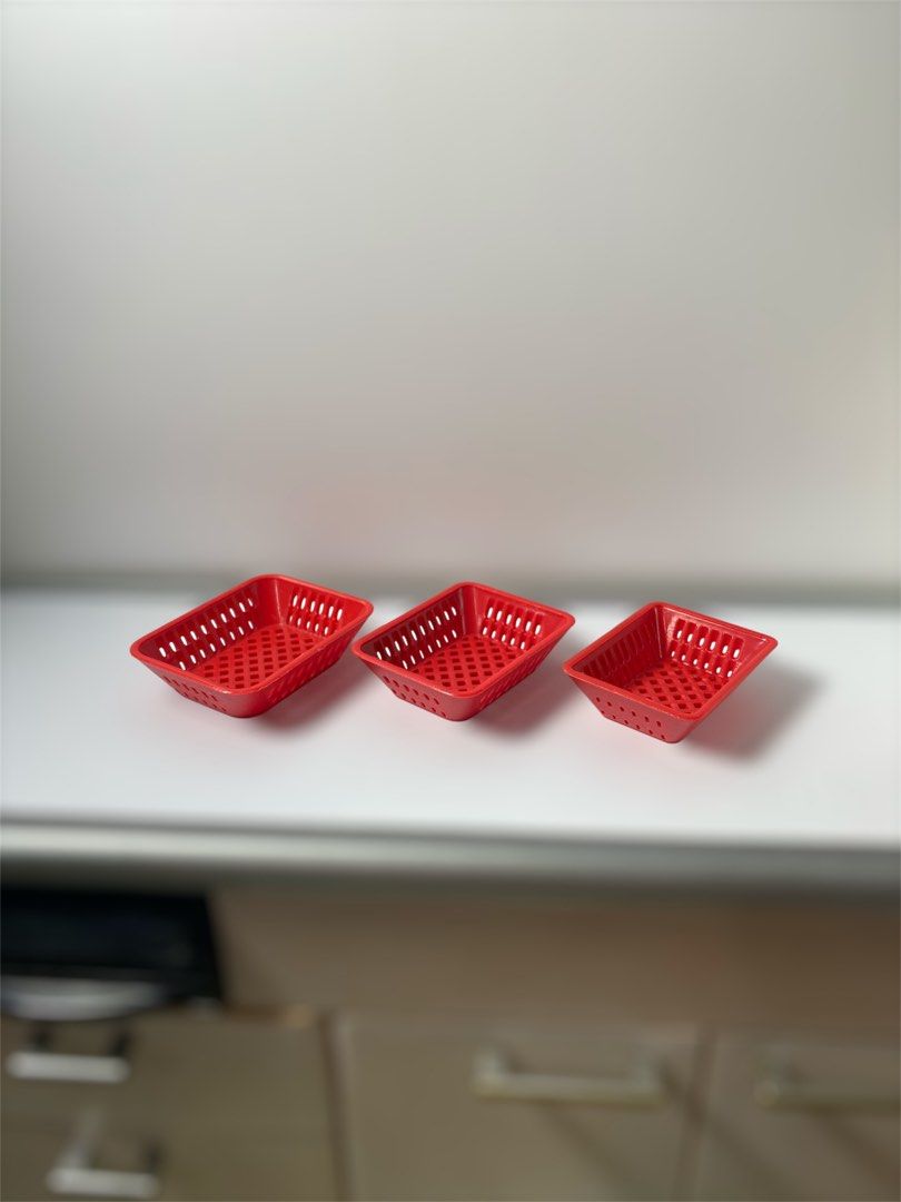 Miniature Plastic Baskets - Red and Green (Category: Storage Boxes & Baskets) located in Manila. Submitted by blc.iea (Listing ID 1422955420, Image 3). Description: 130 pet set lastprice posted📌 Very cute 3pcs pet set (small med large) New. 30 sets avail blue 30 sets avail red - Set of small plastic baskets - Available in red and green - Rectangular shape with perforated design - Perfect for organizing small items, mini fruits & vegies. - very c