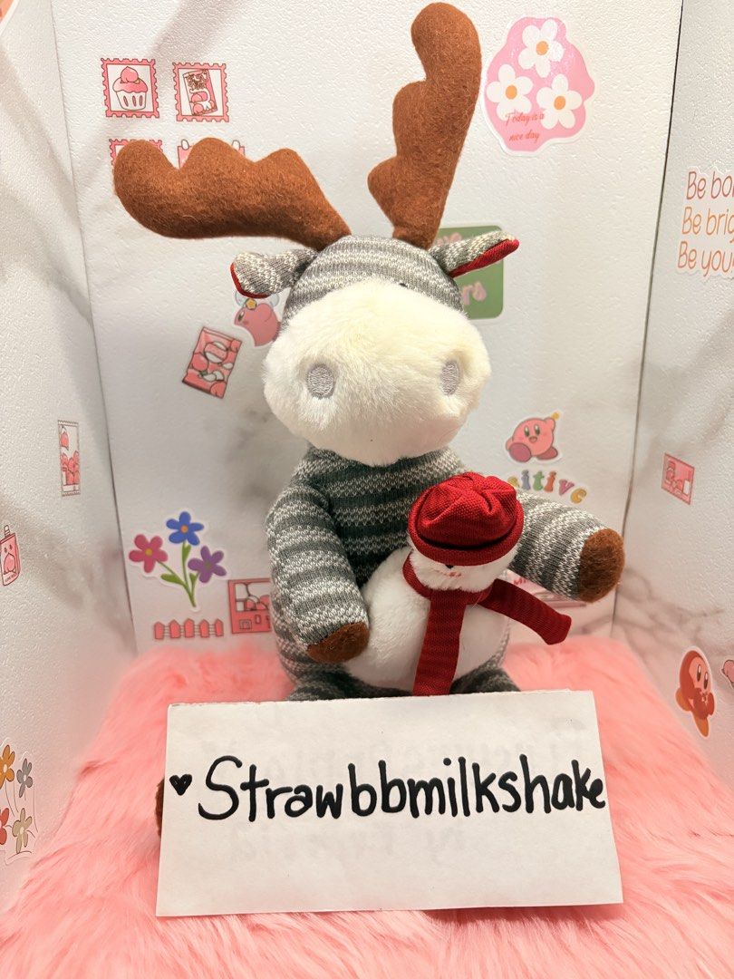 Miniso Reindeer Plush Christmas (Category: Plushies & Soft Toys) located in Manila. Submitted by strawbbmilkshake (Listing ID 1422957848, Image 1). Description: Brand new but no paper tag! From Miniso still has etiketa.