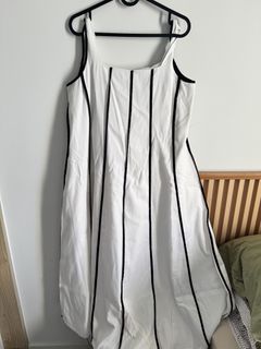 (Category: ) located in . Submitted by preloved_by_min (Listing ID 1422909846, Image 1). Description: .