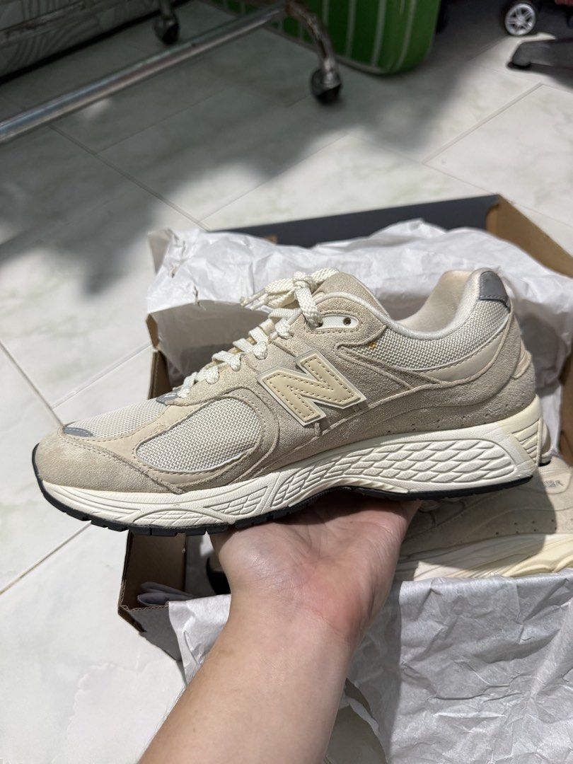 New Balance 2002R Calm Taupe (Category: Sneakers) located in Las Pinas. Submitted by kicksgenic (Listing ID 1422949112, Image 3). Description: SALE/TRADE NB 2002r ‘Calm Taupe’ Size 9 MNS ₱2,795 ONLY USED/COMPLETE #kicksgenic #kicksgenicph.