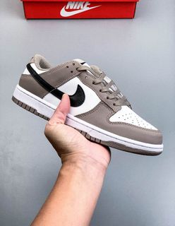 (Category: ) located in . Submitted by gx-sneaker (Listing ID 1423026706, Image 1). Description: .