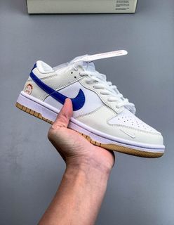 (Category: ) located in . Submitted by gx-sneaker (Listing ID 1423027229, Image 1). Description: .