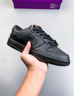 (Category: ) located in . Submitted by gx-sneaker (Listing ID 1423027893, Image 1). Description: .