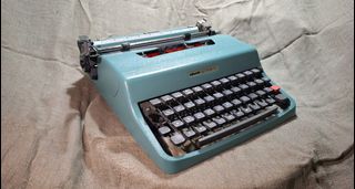 (Category: ) located in . Submitted by typewriter.outlet (Listing ID 1422973647, Image 1). Description: .