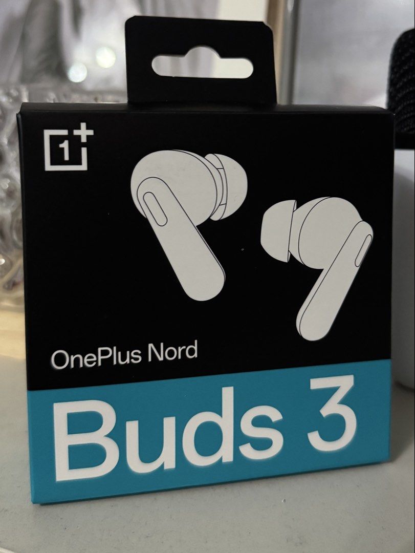 OnePlus Nord Buds 3 - White (Category: Earphones) located in Manila. Submitted by UnlimitedBagsPH (Listing ID 1423035497, Image 1). Description: - OnePlus Nord Buds 3 (White) - Includes earphones and charging case - Model: E514A - Charging Case Input: 5V - 1A - Contains SOYOIL.