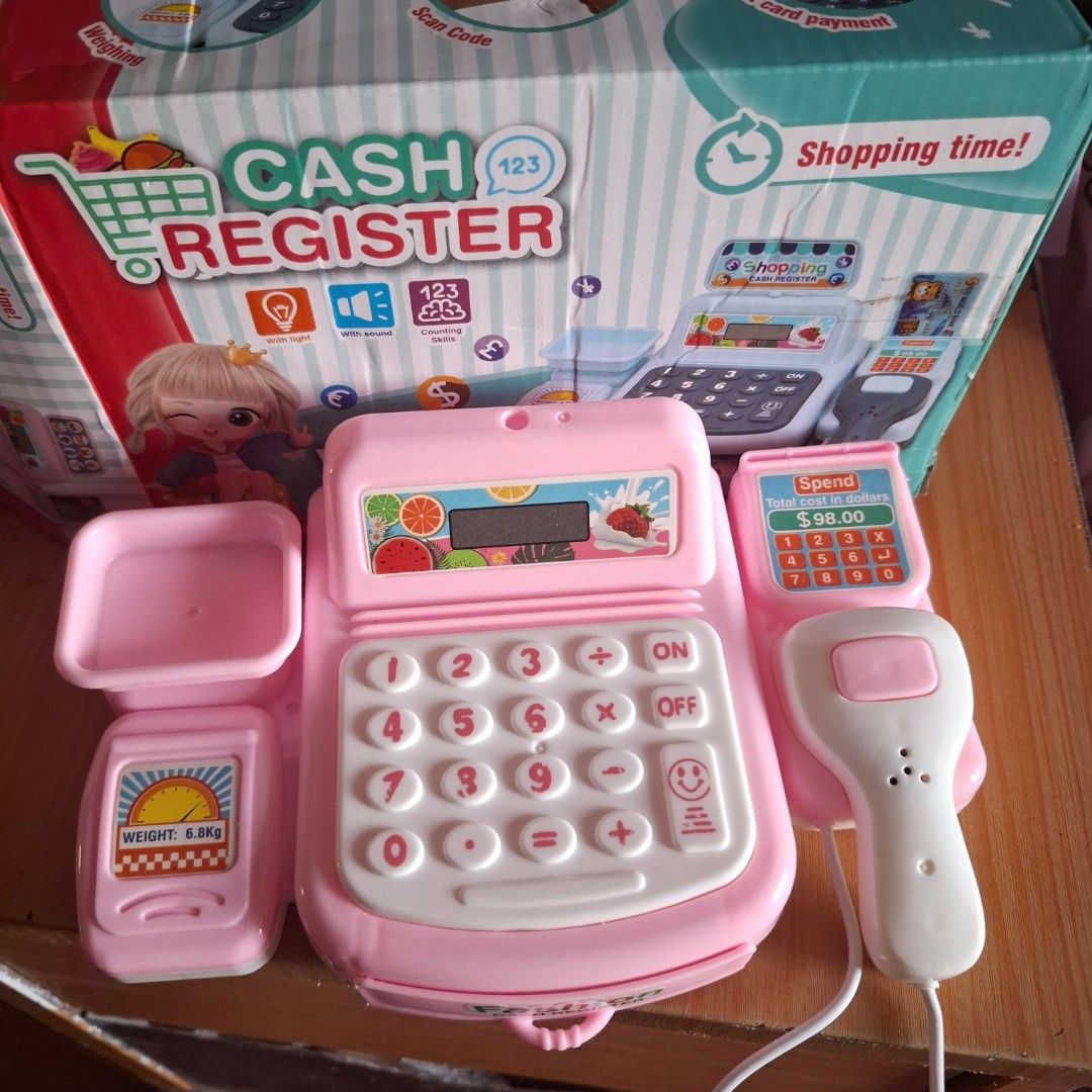 Pink Cash Register Toy (Category: Kids Toys) located in Quezon City. Submitted by an.marie (Listing ID 1422919616, Image 2). Description: played once.