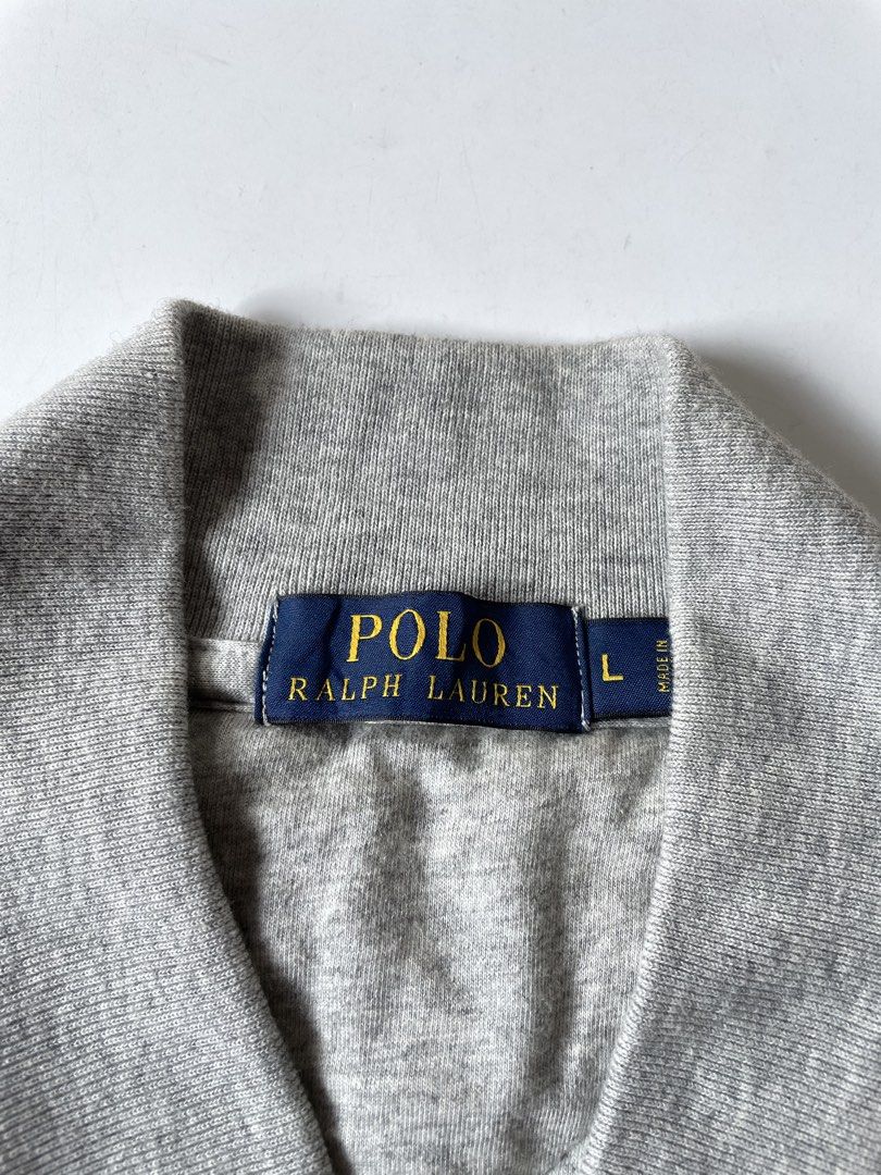 Polo Ralph Lauren Quilted Vest (Category: Vests) located in Baguio. Submitted by chronicles_cache (Listing ID 1422954573, Image 3). Description: Condition: Great Size tagged: L Width: 23 Length: 27 Shoulder: 18.