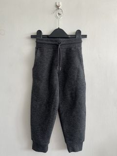(Category: ) located in . Submitted by thrift.reset (Listing ID 1422917645, Image 1). Description: .