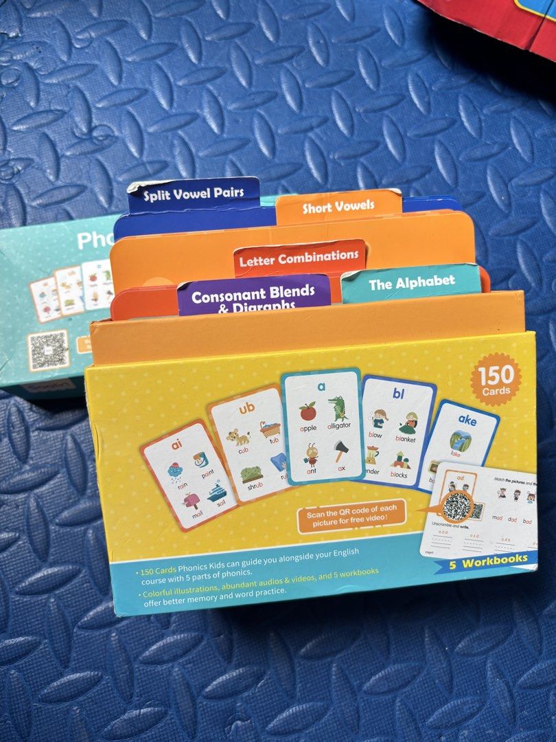 Saalin Phonics Kids Flash Cards and Workbooks (Category: Children's Books) located in Paranaque City. Submitted by avec21 (Listing ID 1422953978, Image 2). Description: Saalin Phonics Kids Flash Cards and Workbooks Includes: 1) 150 Double-Sided Flash Cards (with great visuals for kids who learn through pictures) -Alphabet -Short Vowels -Consonant Blends & Diagraphs -Split Vowel Pairs 2) 5 Workbooks *5 levels, suitable for Preschool, Kindergarten,