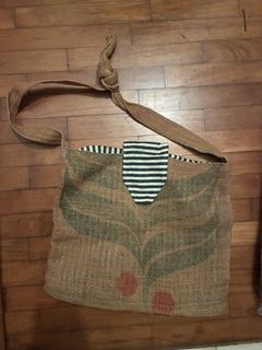 (Category: ) located in . Submitted by beautifulbeginnings (Listing ID 1423043009, Image 1). Description: .