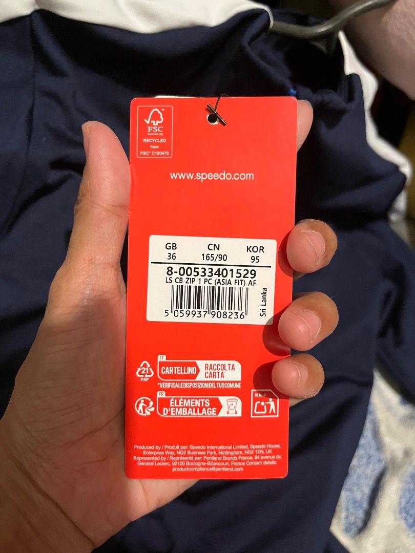 Speedo Half-zip Bodysuit Swimsuit Rashguard (Category: Rash guard) located in Mandaluyong City. Submitted by bwibambit (Listing ID 1423069646, Image 3). Description: Never used.