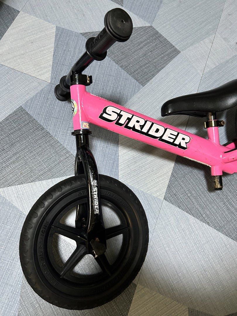Strider Pink 12" (Category: Bicycles) located in Quezon City. Submitted by japansurplus2 (Listing ID 1423003070, Image 2). Description: .