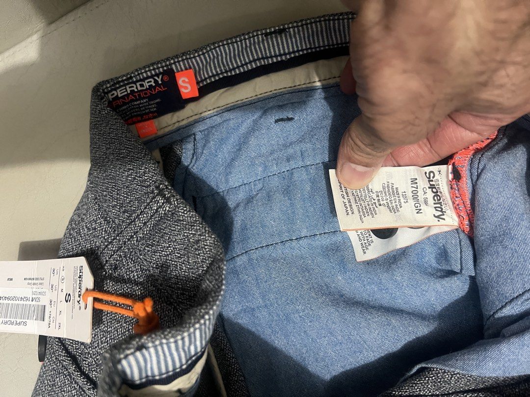 Superdry International Herringbone Trousers - Size S (Category: Trousers) located in Santa Maria. Submitted by jeshtine (Listing ID 1423009938, Image 3). Description: Fits till size 32. Non stretch.
