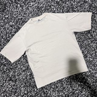(Category: ) located in . Submitted by letsthriftbyd (Listing ID 1423070119, Image 1). Description: .