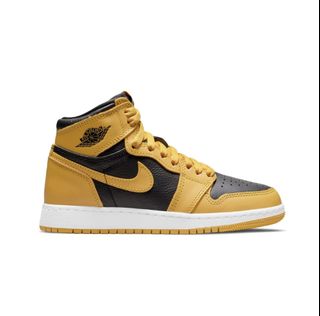(Category: ) located in . Submitted by chillingimavillain_sneakerstwo (Listing ID 1422923100, Image 1). Description: .