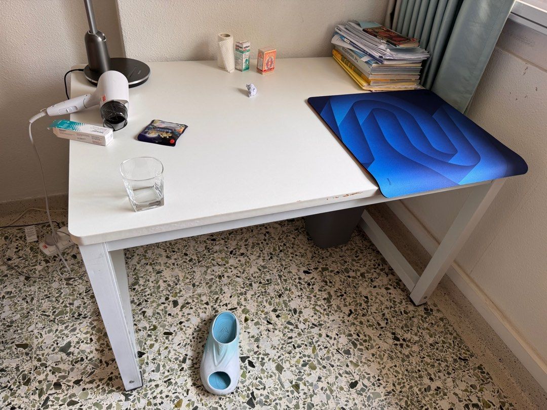 White Desk with Blue Mousepad464862031895613440