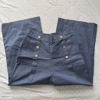 (Category: ) located in . Submitted by preloved.by.mae (Listing ID 1423029067, Image 1). Description: .