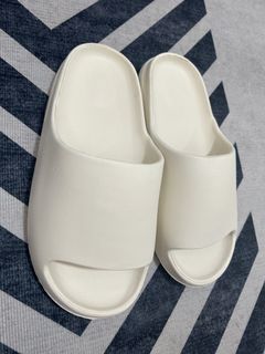 yeezy slides bone for sale