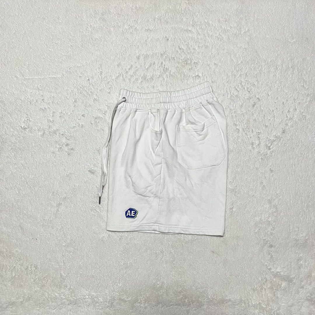 Ader error (Category: Shorts) located in Naga. Submitted by goodfinds_only.v1 (Listing ID 1423258717, Image 3). Description: Meduim Dimes Width:26 up to 34 (stretch) Length:16 Color rat:9/10 Good condition Need wash only has a washable dirt.