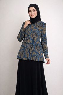 (Category: ) located in . Submitted by daflab.wardrobe (Listing ID 1423090631, Image 1). Description: .