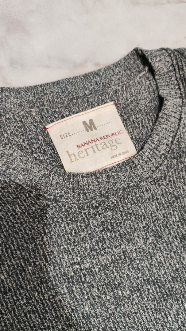 Banana Republic Gray Sweater Size M (Category: Coats, Jackets and Outerwear) located in Taguig. Submitted by vaynardcai (Listing ID 1423243957, Image 2). Description: Good condition Size on tag - Medium, but fits Large Shoulder : 18" Armpit : 20" Length : 28" Sleeve length : 30" Note: You are buying a used item, so please manage your expectations. Cleaning them before use is highly recommended..