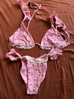 (Category: ) located in . Submitted by ndclutters (Listing ID 1423173631, Image 1). Description: .