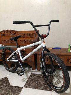 (Kategori: ) berada di . Dikirim oleh sandi_kris21 (ID iklan 1423180197, Gambar 1). Deskripsi: .