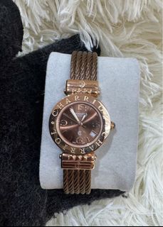 (Category: ) located in . Submitted by chloe_luxuries (Listing ID 1423186976, Image 1). Description: .