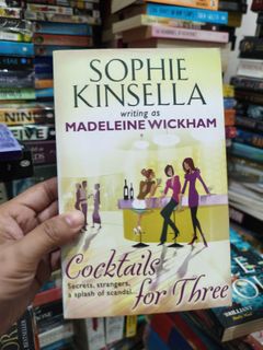 (Category: ) located in . Submitted by attrendsbookshelf (Listing ID 1423129291, Image 1). Description: .