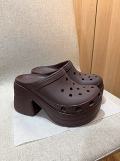 (Category: ) located in . Submitted by girlmaths (Listing ID 1423177955, Image 1). Description: .