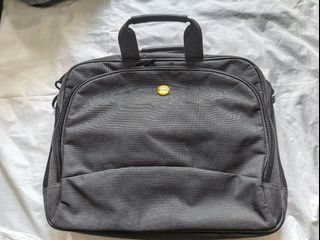 [Shopping Gift] Dell Black Laptop Bag