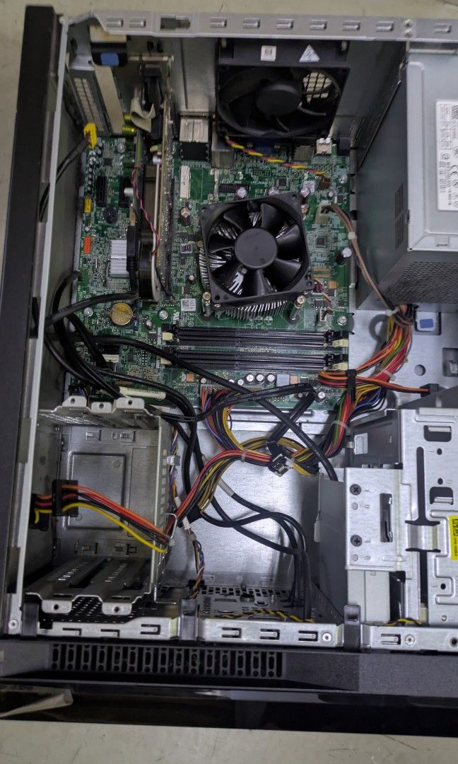 Dell Vostro Desktop Computer - for parts65604811457539114