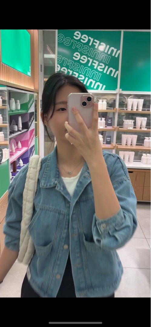 Denim jacket (Category: Coats, Jackets and Outerwear) located in San Juan City. Submitted by declutterhailey (Listing ID 1423173697, Image 1). Description: .