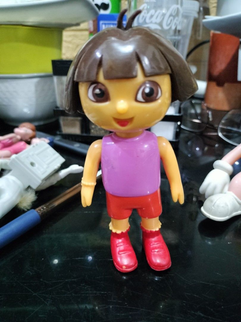 Dora the Explorer Toy Figure (Category: Kids Toys) located in Quezon City. Submitted by carl_pam (Listing ID 1423189274, Image 2). Description: like new..