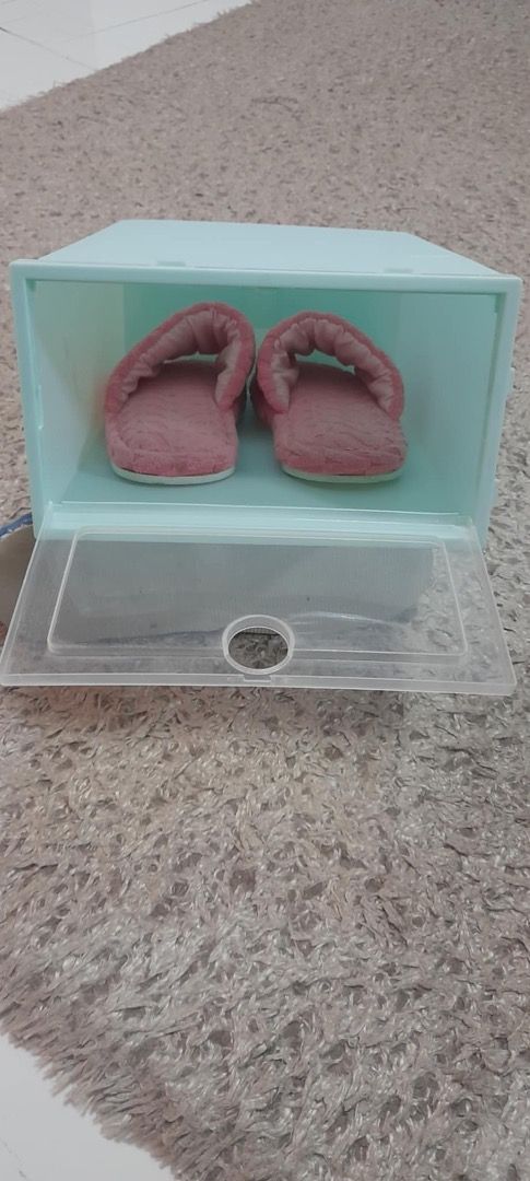 6 pieces Foldable Shoe Box Shoe Organizer (Category: Storage Boxes & Baskets) located in San Mateo. Submitted by junmac_whale (Listing ID 1423225488, Image 3). Description: - 6 pcs Foldable shoe organizer boxes - Clear front panel for easy viewing - Stackable design to maximize space - Keeps shoes dust-free - Perfect for closets and storage areas.