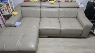 (Category: ) located in . Submitted by nelsonll (Listing ID 1423220044, Image 1). Description: .